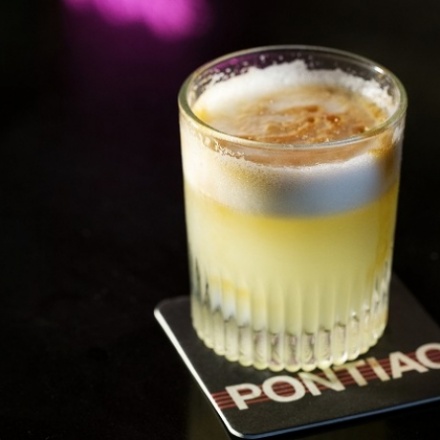 アイラブユー・ライク・ア・パンチ・イン・ザ・ヘッド